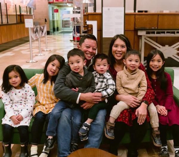 Michigan couple Ryan and Jen Ambrosio and their six kids.