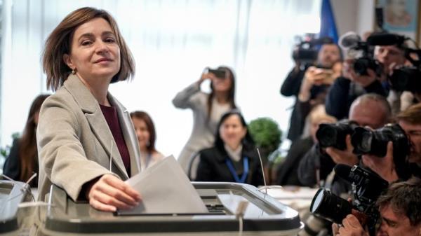 Moldovan President Maia Sandu casts her vote. Pic: AP