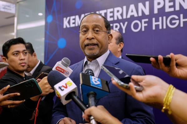 After UKM memo kerfuffle, Zambry vows to safeguard academic freedom